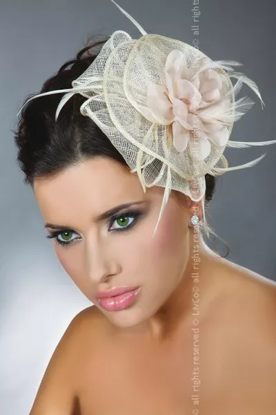 Livia Corsetti Mini Top Hat LC 12037 Model 33, kapelusik